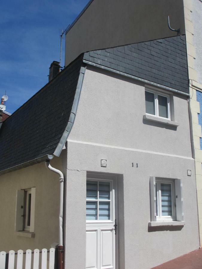 Villa A 30 M Du Coeur De La Rue Des Bains Trouville-sur-Mer Exterior foto